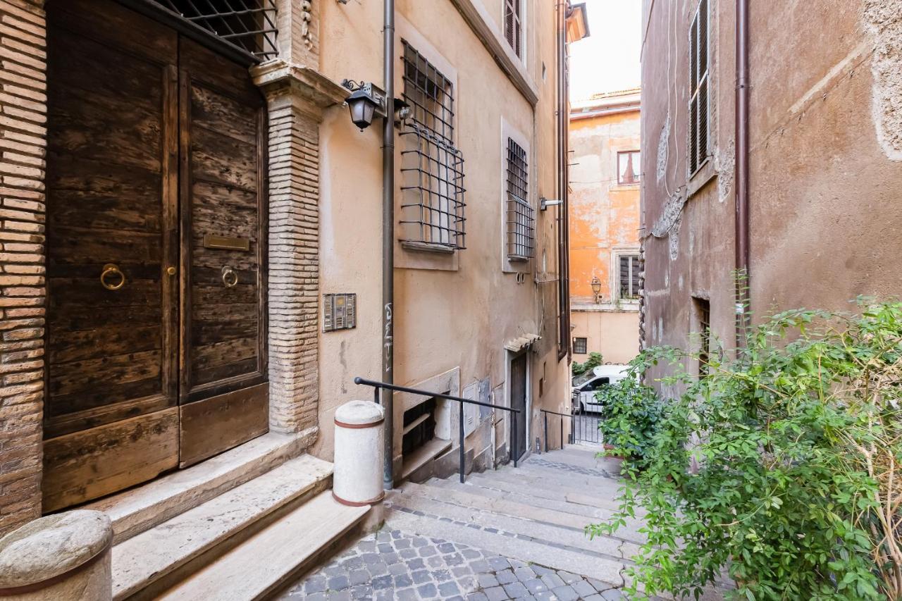 White Coronari Apartment Rome Exterior photo