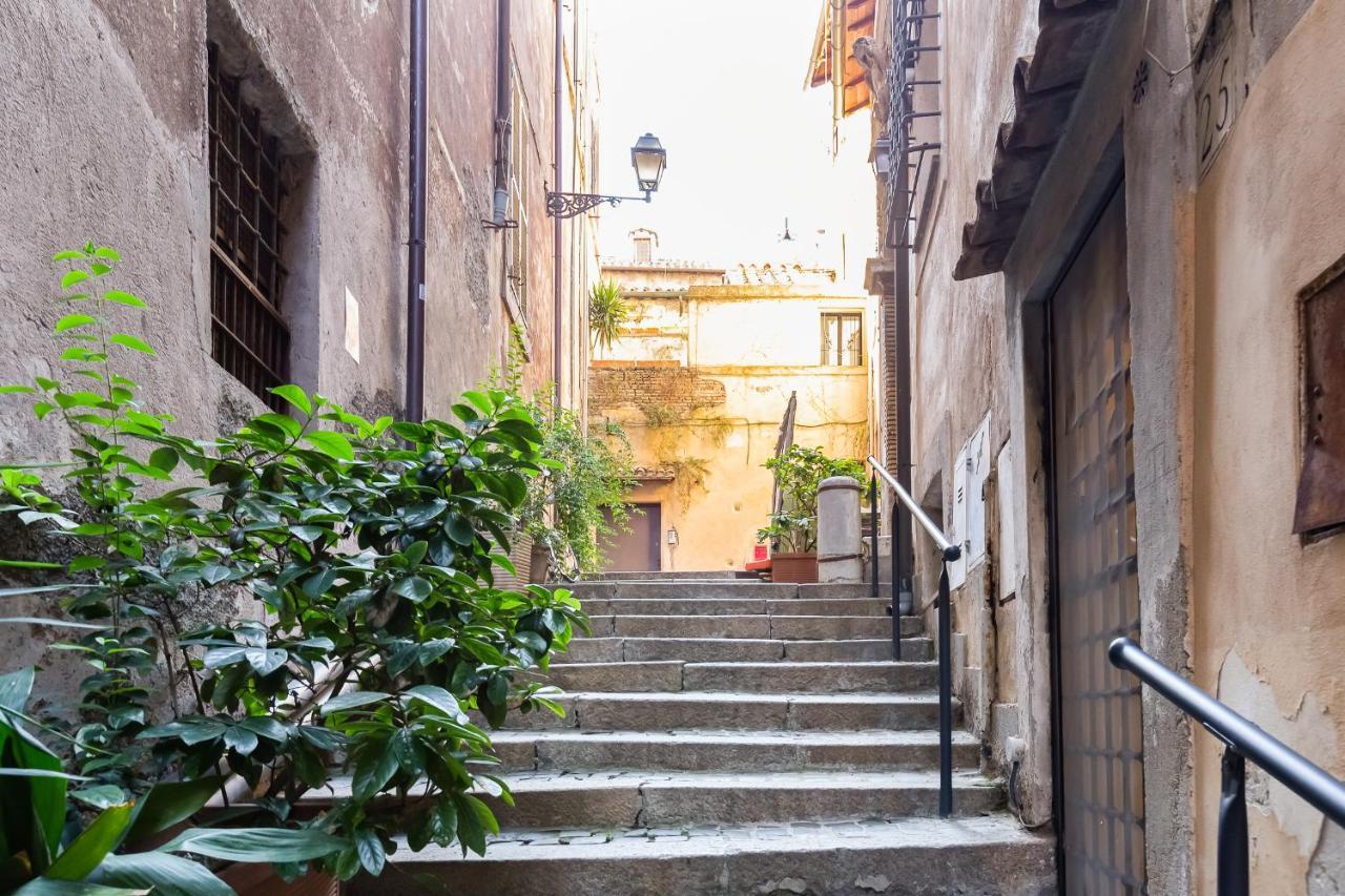 White Coronari Apartment Rome Exterior photo